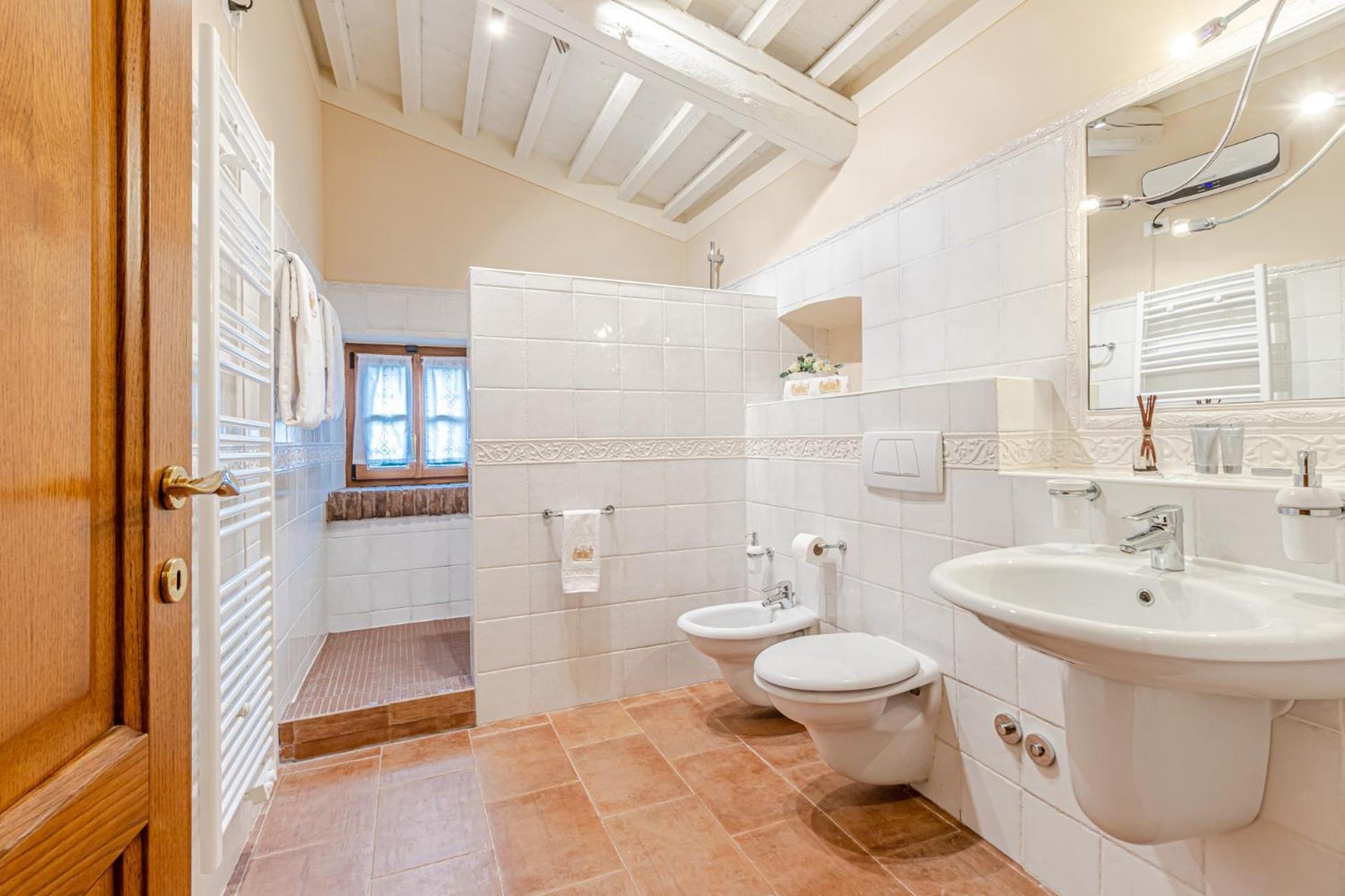 Chateau La Siroque Монтекатини-Валь-ди-Чечина Экстерьер фото