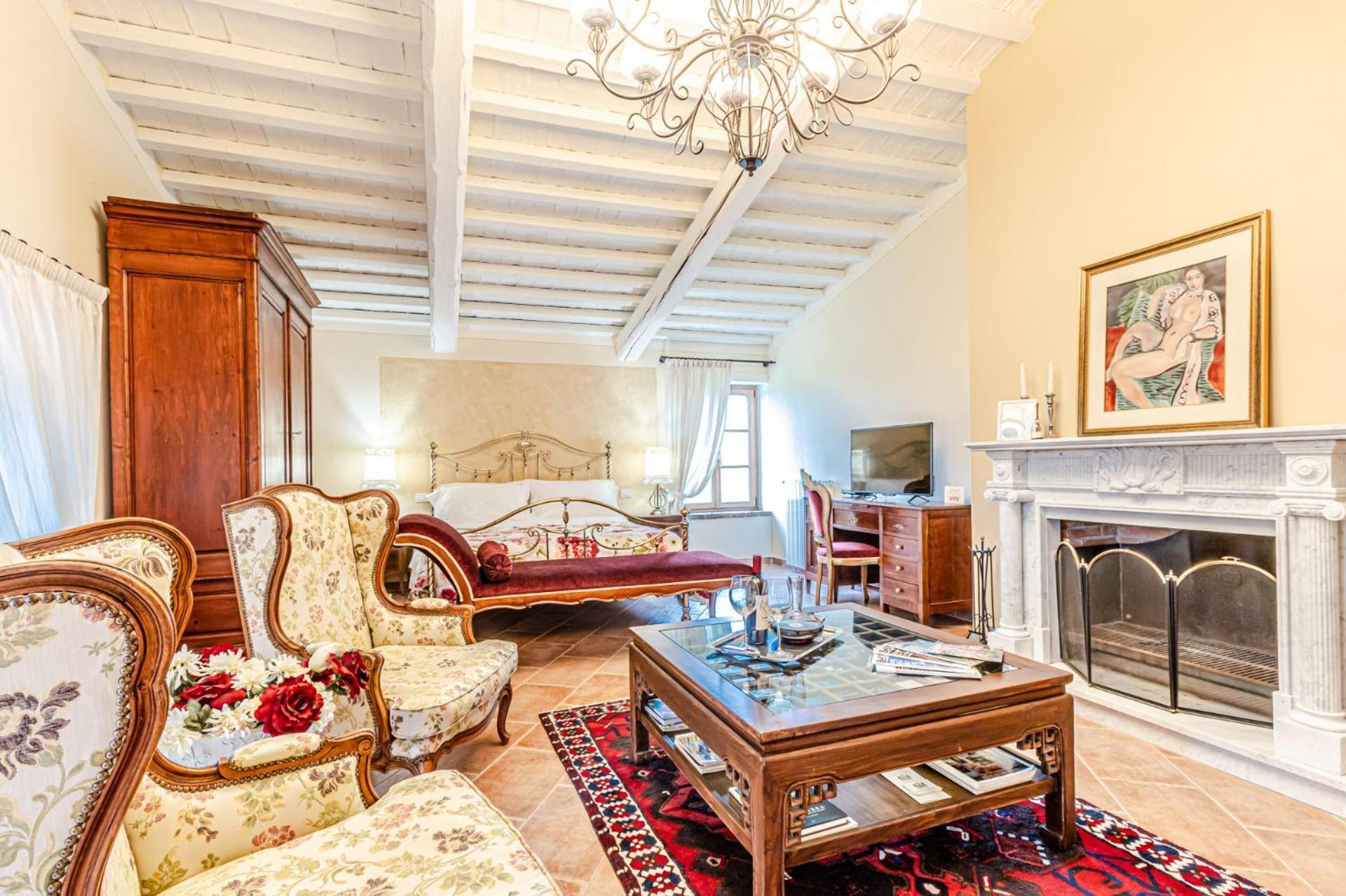 Chateau La Siroque Монтекатини-Валь-ди-Чечина Экстерьер фото